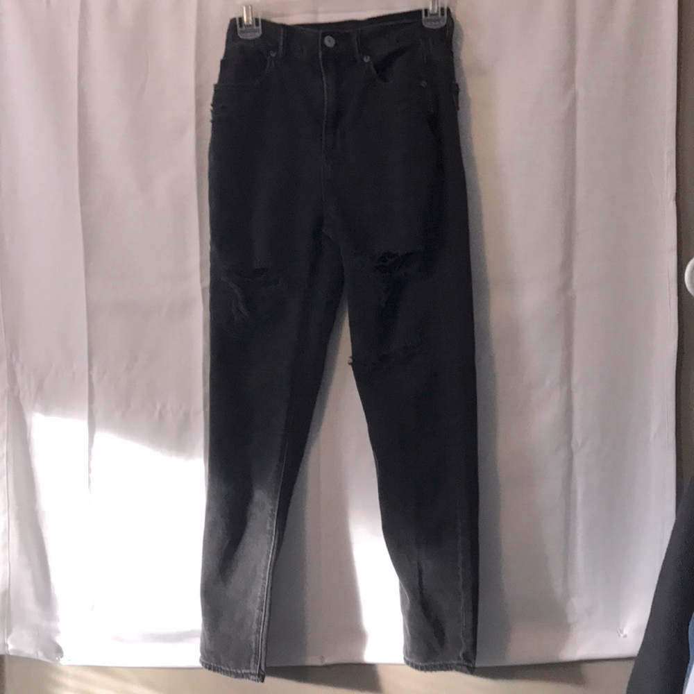 mom jean ripped